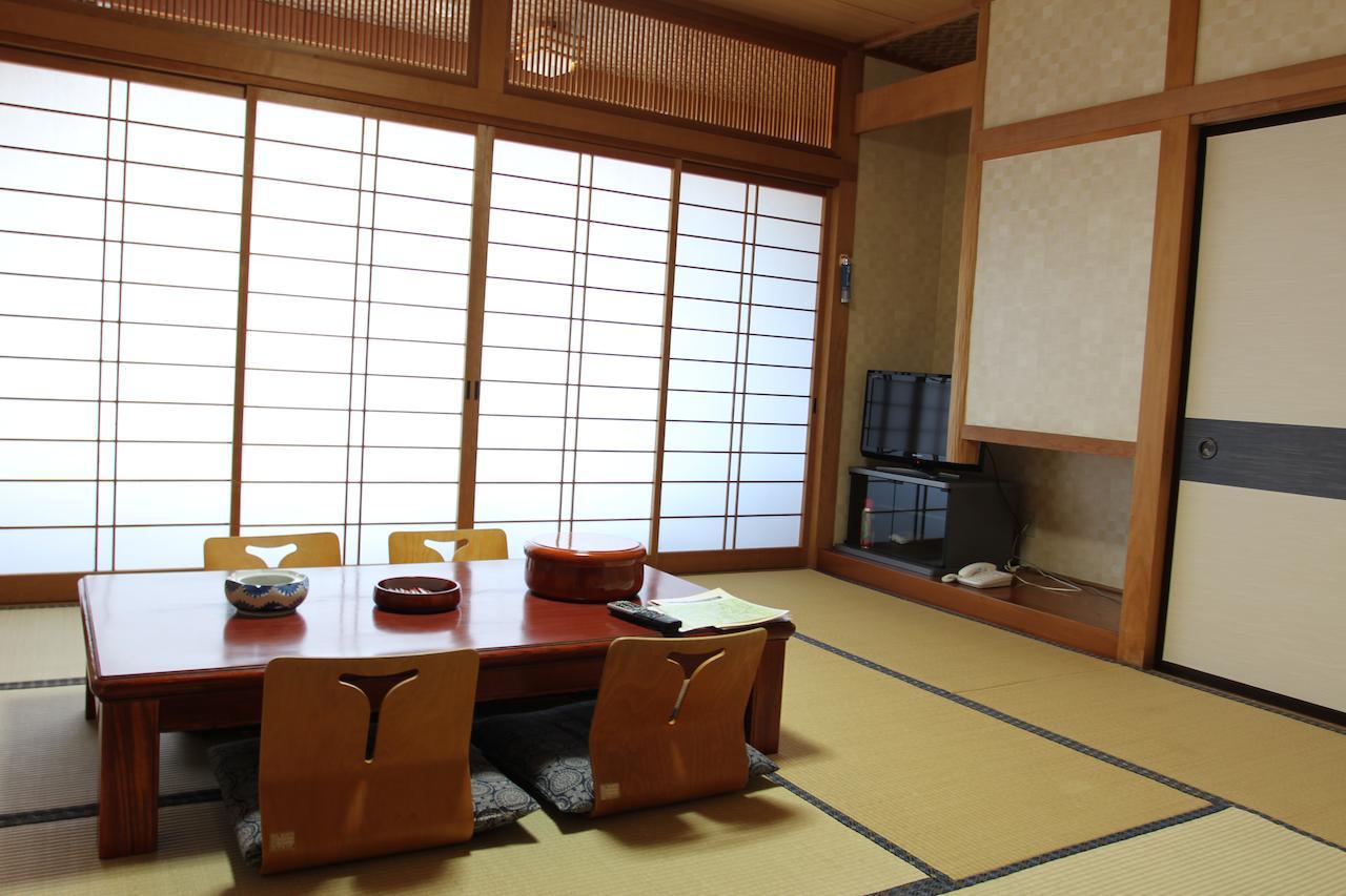 Hotel Cottage Shirakawa Sekinosato חדר תמונה