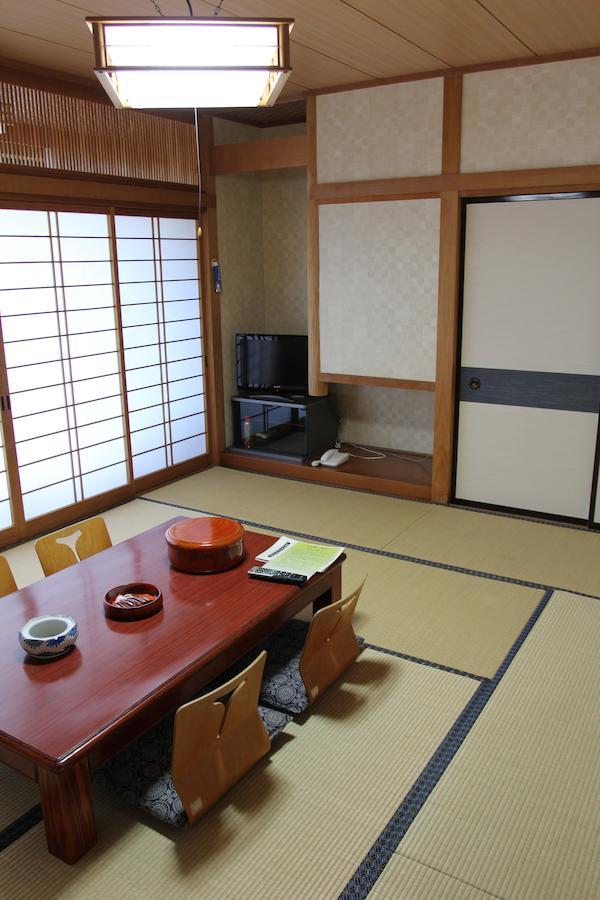 Hotel Cottage Shirakawa Sekinosato חדר תמונה
